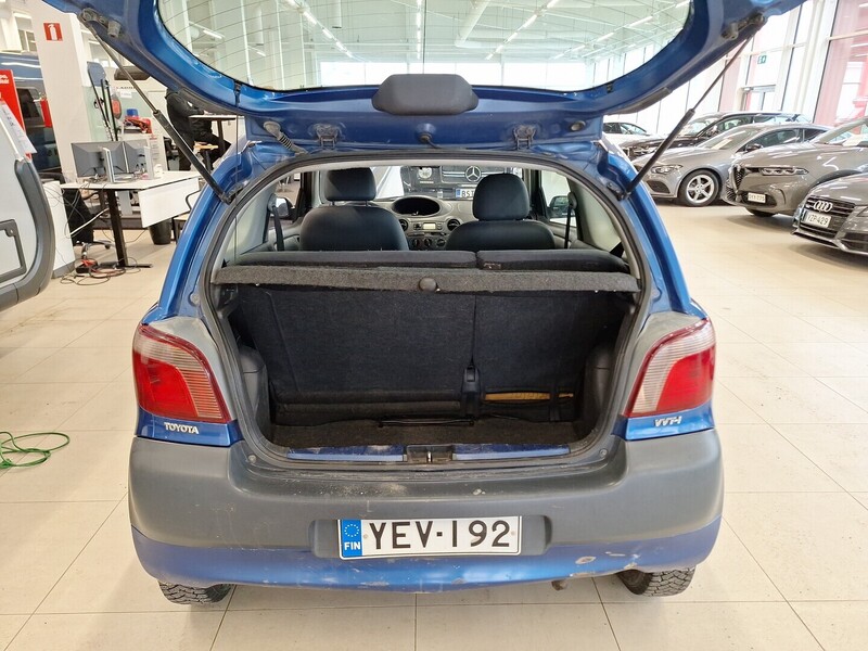 Toyota Yaris vaihtoauto