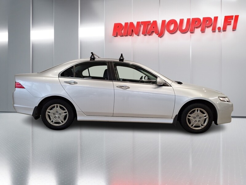 Honda Accord vaihtoauto