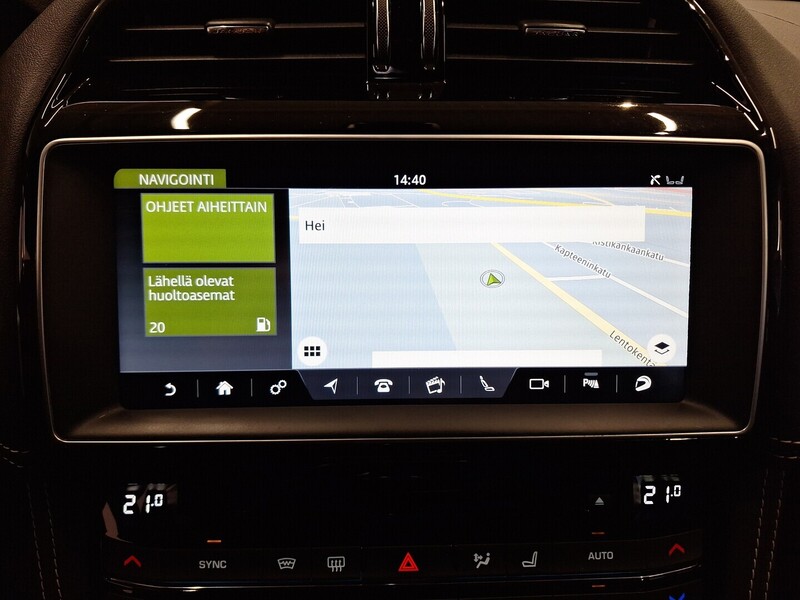 Jaguar F-PACE vaihtoauto