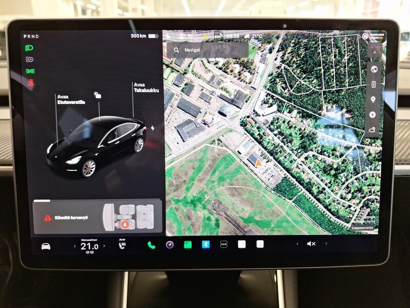 Tesla Model 3 vaihtoauto