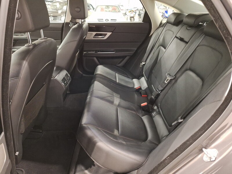 Jaguar XF vaihtoauto