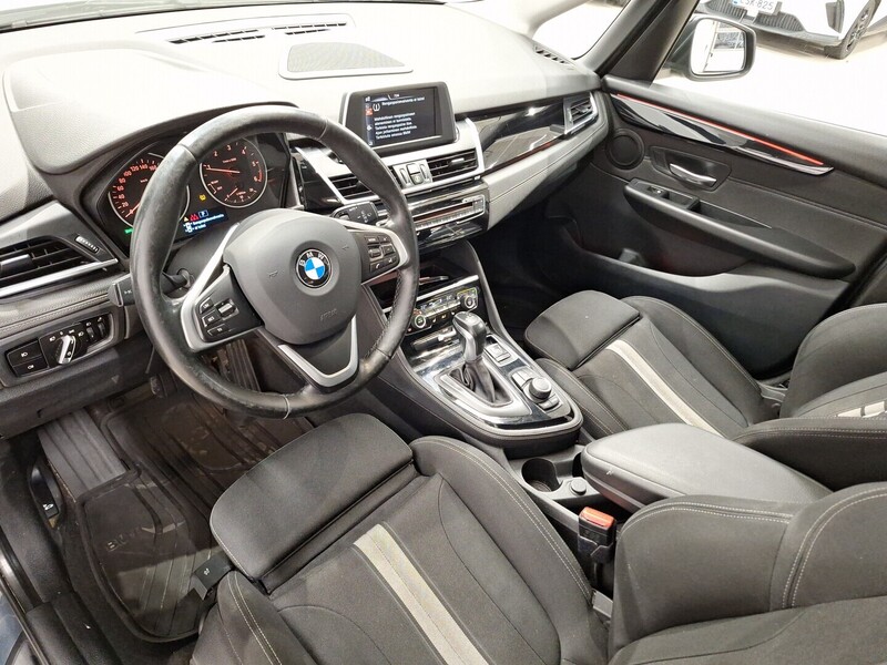 BMW 218 vaihtoauto