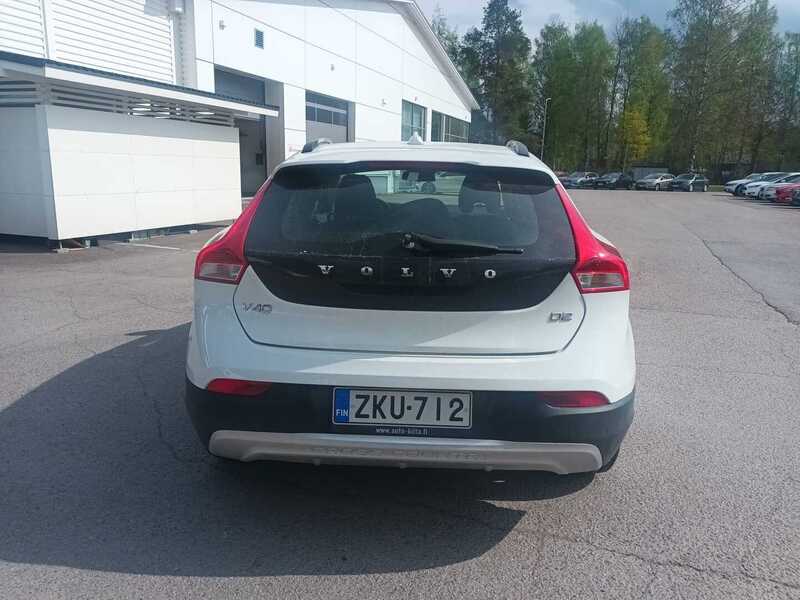 Volvo V40 Cross Country vaihtoauto
