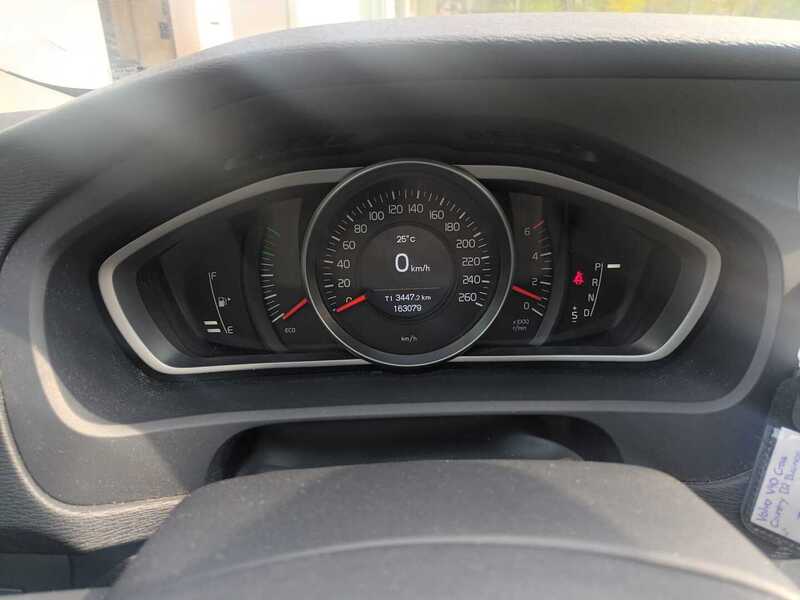 Volvo V40 Cross Country vaihtoauto