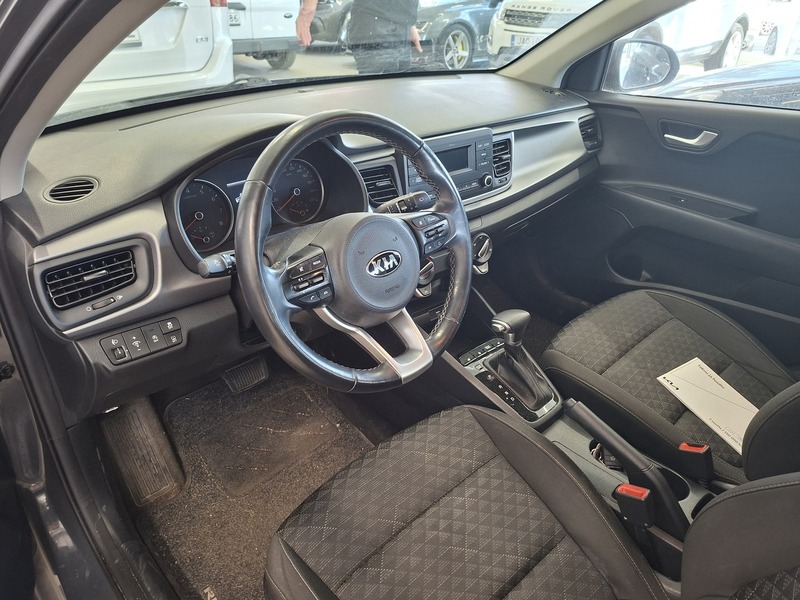Kia Rio vaihtoauto