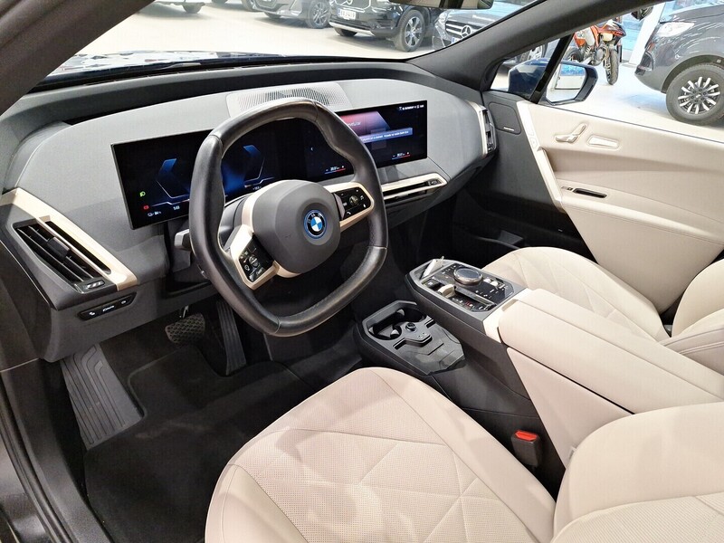 BMW iX vaihtoauto