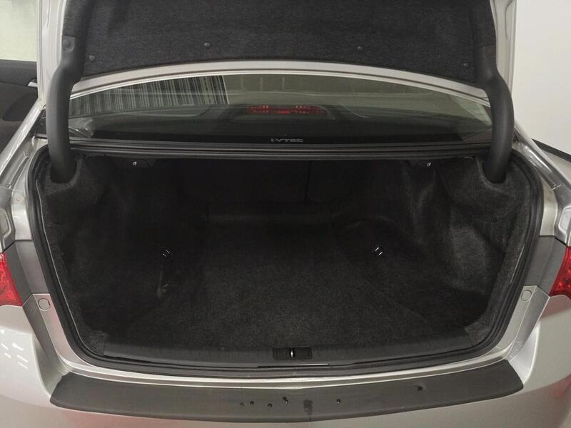 Honda Accord vaihtoauto