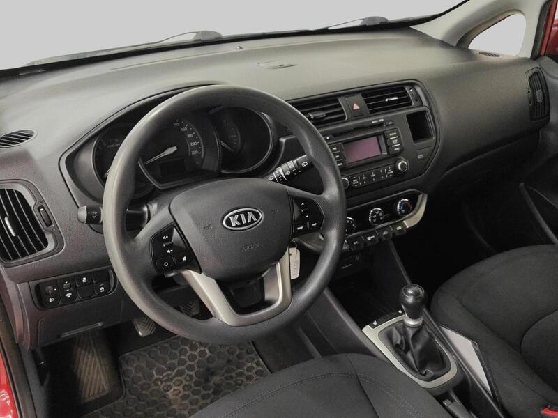 Kia Rio vaihtoauto