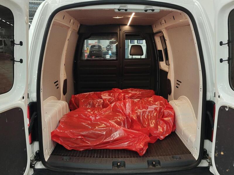 Volkswagen Caddy Maxi vaihtoauto