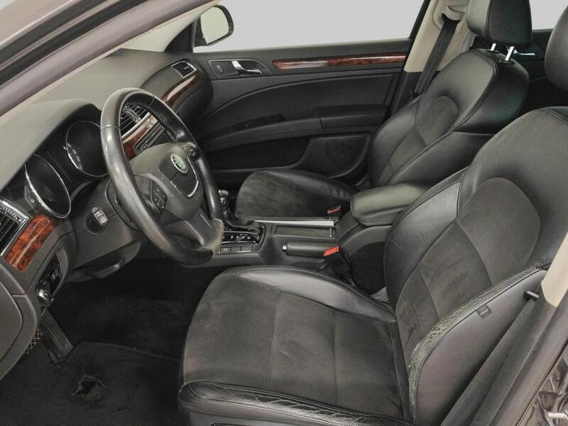 Skoda Superb vaihtoauto