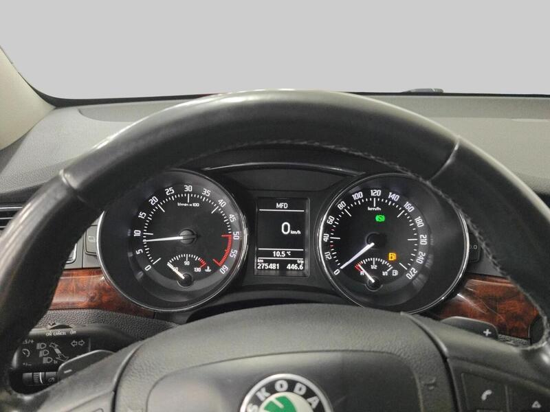 Skoda Superb vaihtoauto