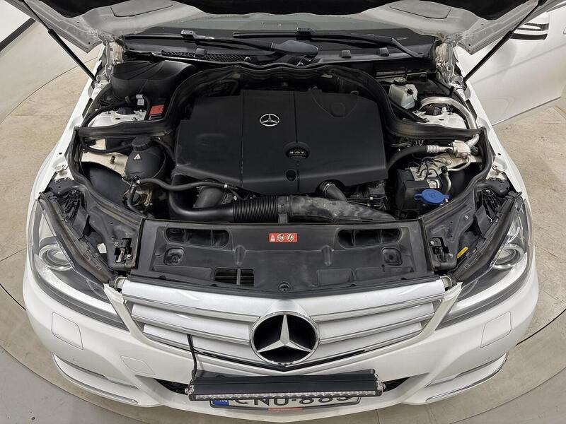 Mercedes-Benz C vaihtoauto