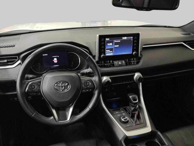 Toyota RAV4 vaihtoauto