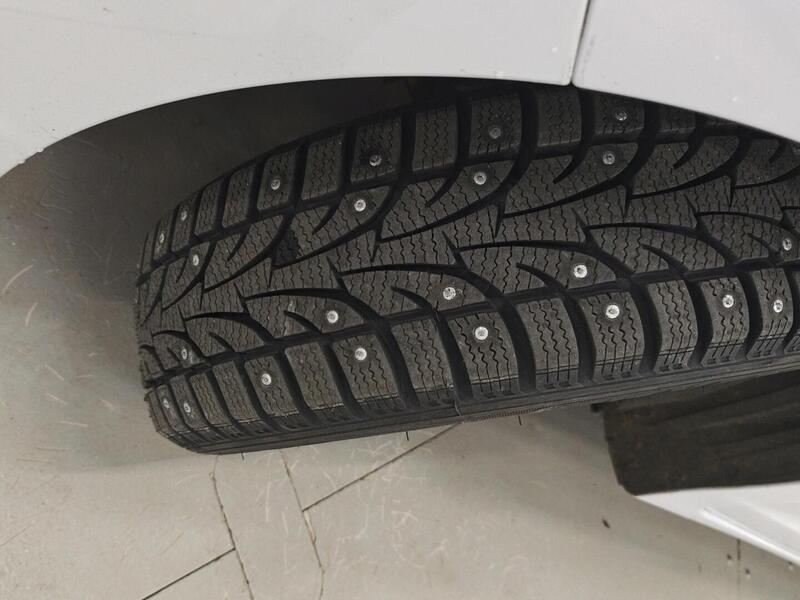 Honda Insight vaihtoauto