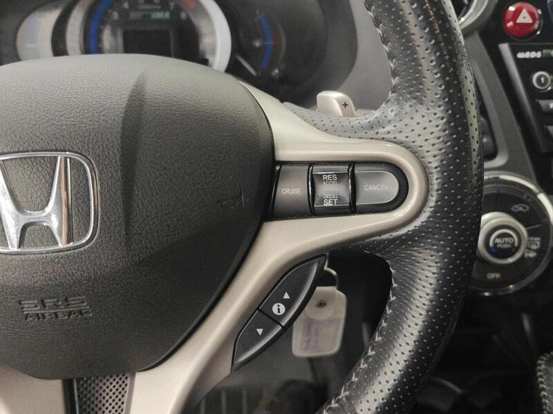 Honda Insight vaihtoauto