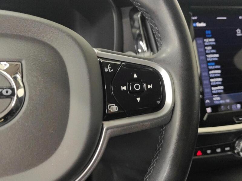 Volvo V60 Cross Country vaihtoauto