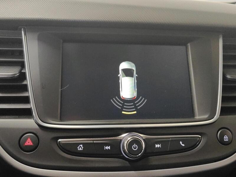 Opel Crossland X vaihtoauto