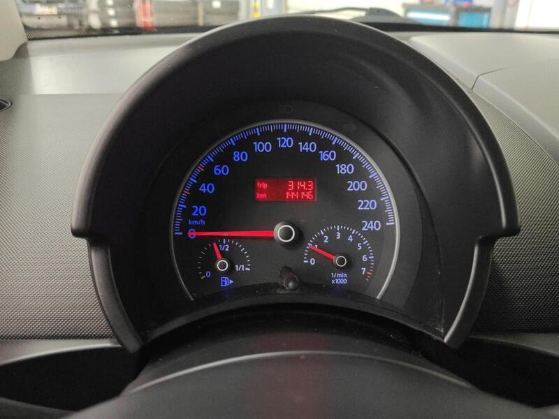 Volkswagen New Beetle vaihtoauto