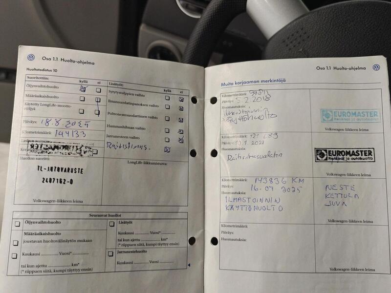 Volkswagen New Beetle vaihtoauto