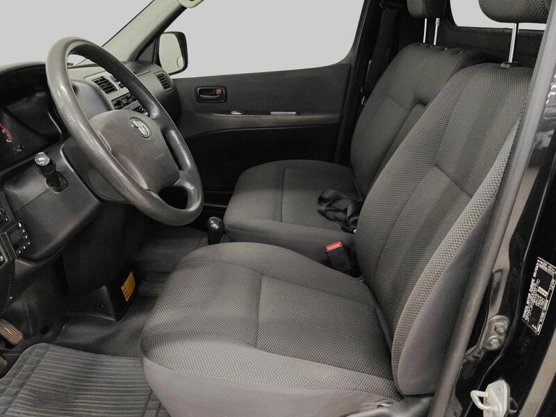 Toyota Hiace vaihtoauto