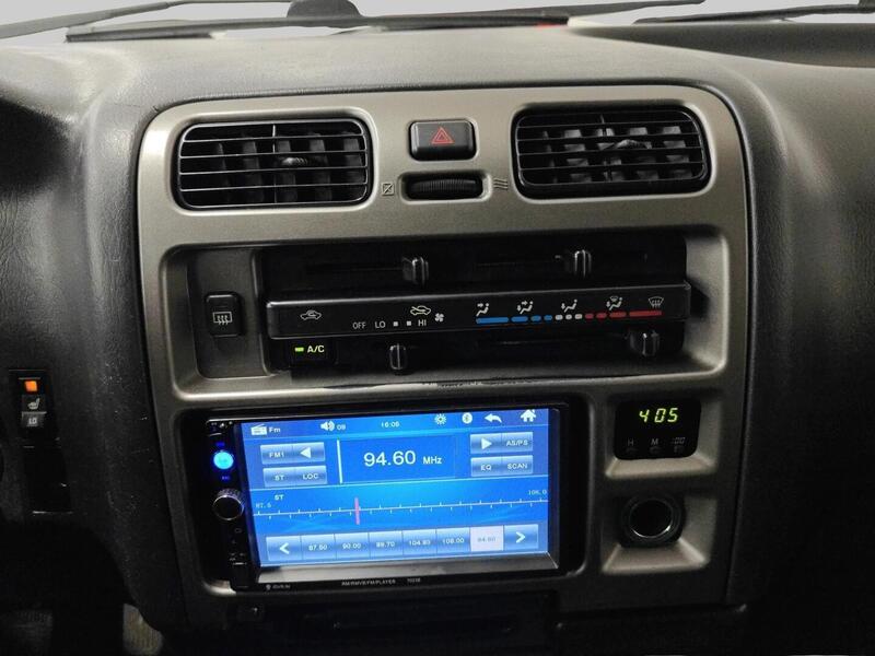 Toyota Hiace vaihtoauto