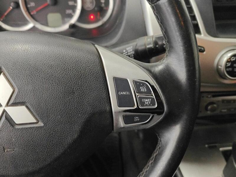 Mitsubishi L200 vaihtoauto