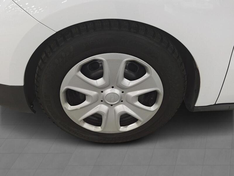 Ford Transit Courier vaihtoauto