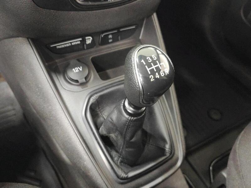 Ford Transit Courier vaihtoauto