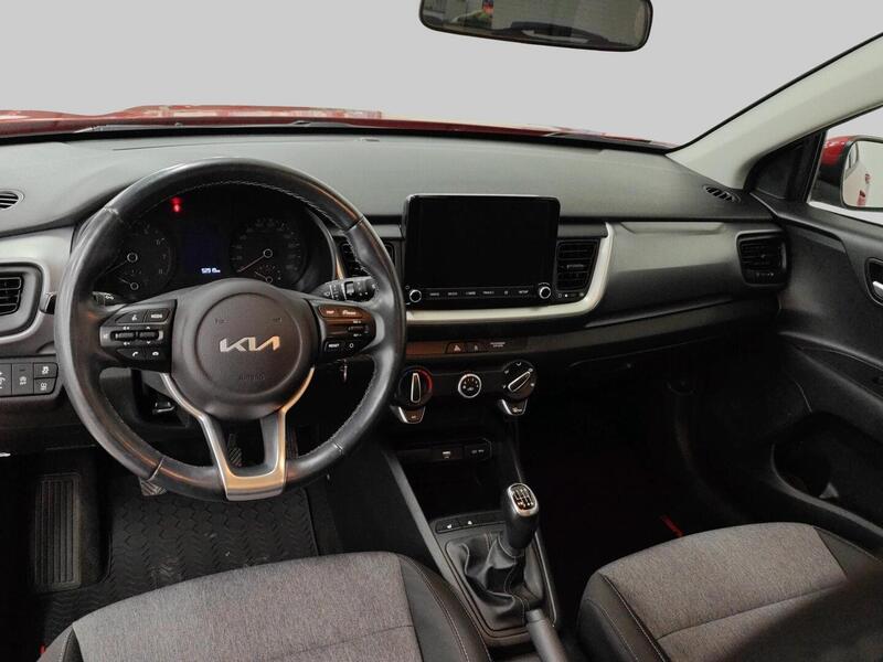 Kia Stonic vaihtoauto