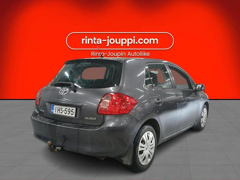 Toyota Auris vaihtoauto