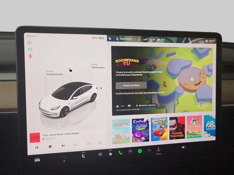 Tesla Model 3 vaihtoauto