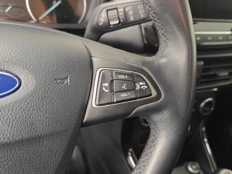 Ford Ecosport vaihtoauto