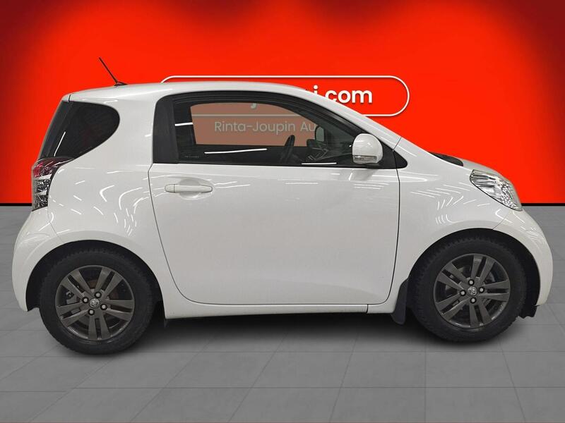 Toyota iQ vaihtoauto