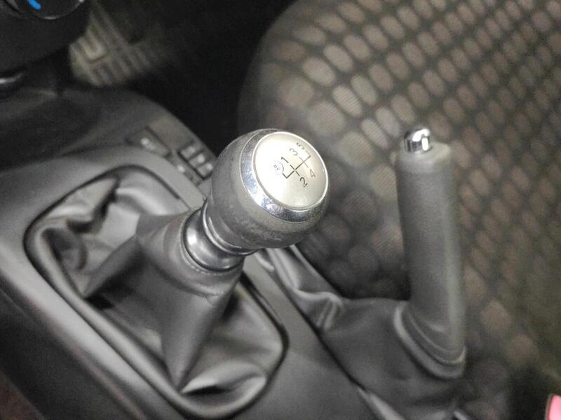 Toyota iQ vaihtoauto