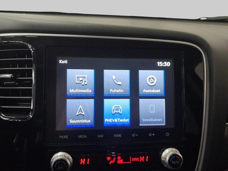 Mitsubishi Outlander PHEV vaihtoauto