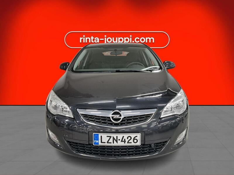 Opel Astra vaihtoauto
