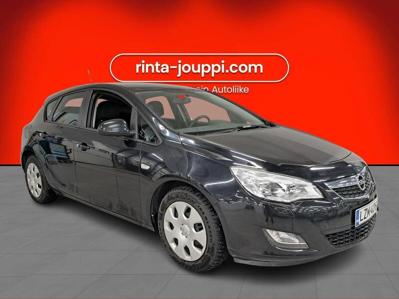 Opel Astra vaihtoauto