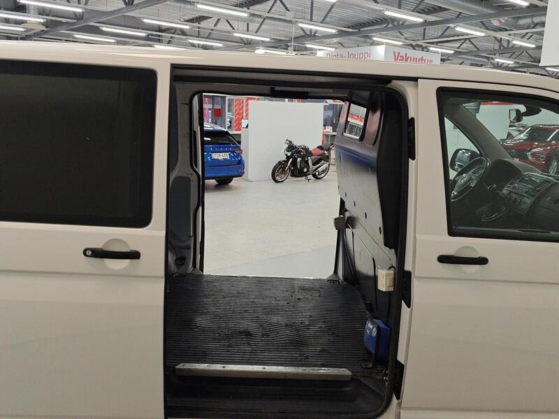 Volkswagen Transporter vaihtoauto