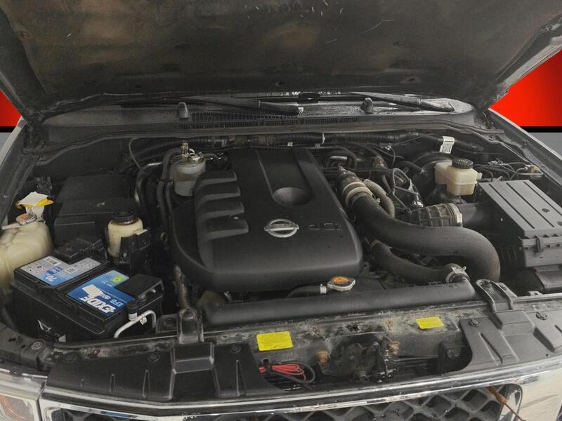 Nissan Navara vaihtoauto