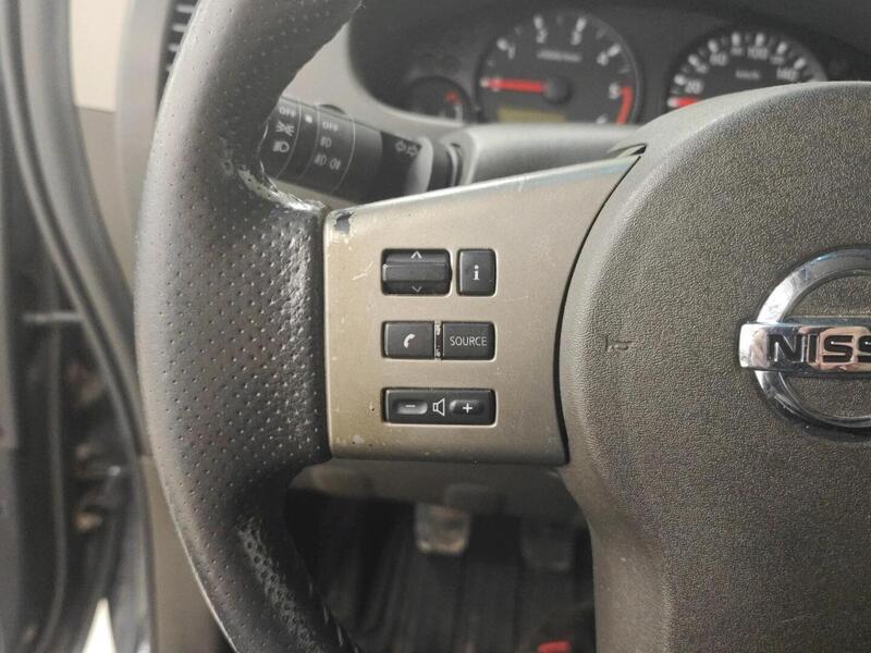 Nissan Navara vaihtoauto