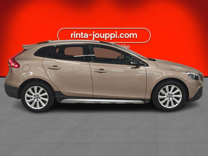 Volvo V40 Cross Country vaihtoauto