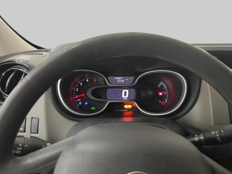 Nissan NV300 vaihtoauto