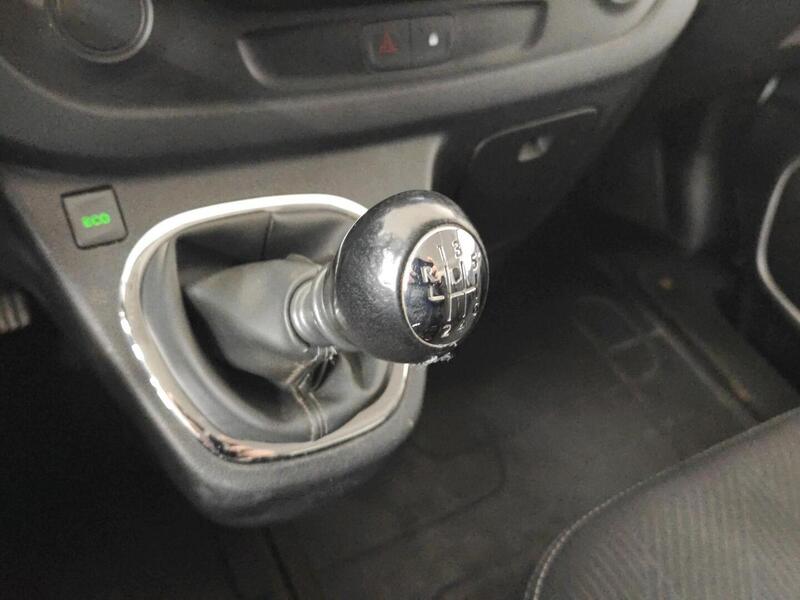 Nissan NV300 vaihtoauto