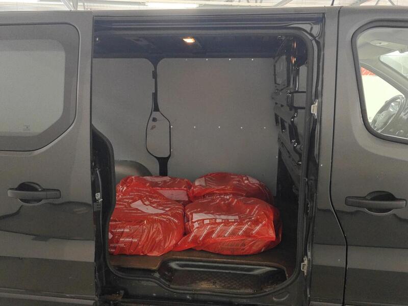 Opel Vivaro vaihtoauto