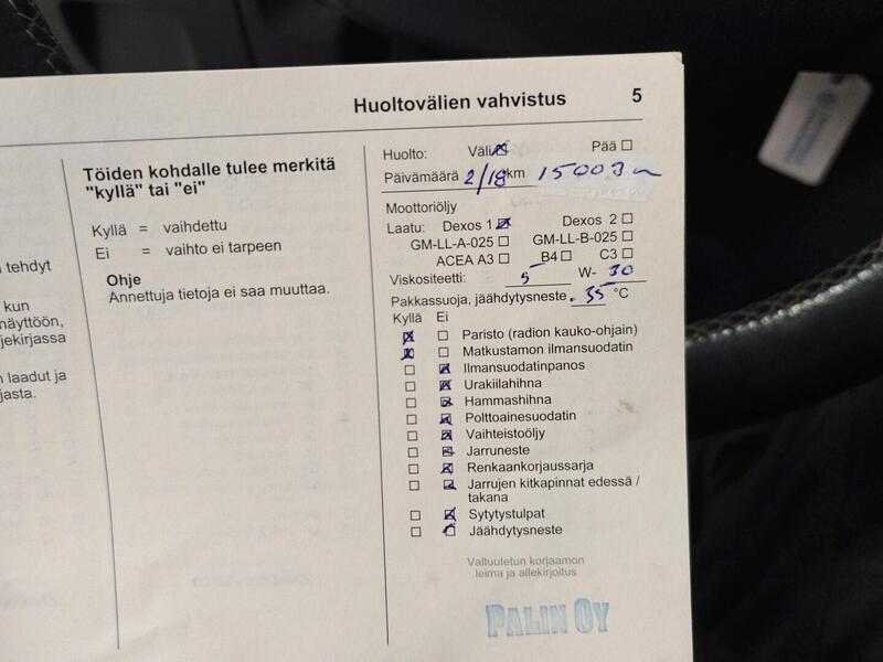 Opel Vivaro vaihtoauto