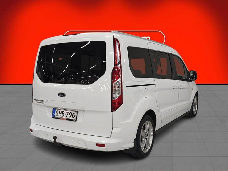Ford Grand Tourneo Connect vaihtoauto