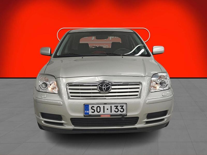 Toyota Avensis vaihtoauto