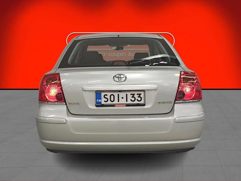 Toyota Avensis vaihtoauto