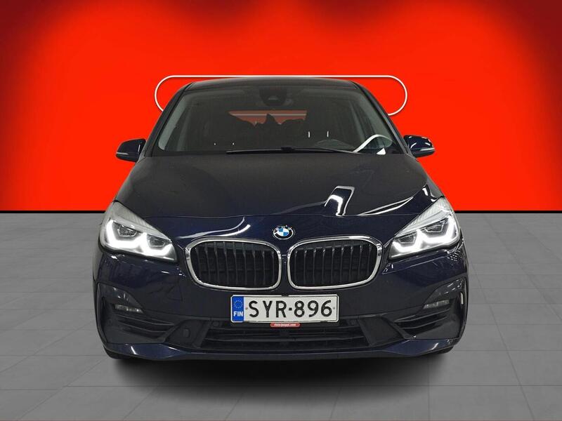 BMW 218 vaihtoauto
