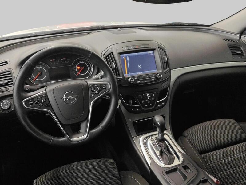 Opel Insignia vaihtoauto